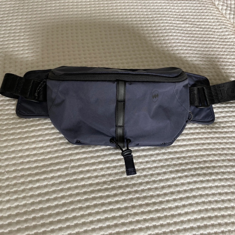 Janji Multipass Sling Bag Crossbody Running 2 Liter